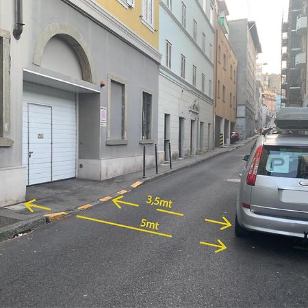 Rifugio Joyce, Comfort A Trieste Con Parcheggio Exterior photo