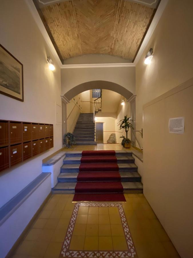 Rifugio Joyce, Comfort A Trieste Con Parcheggio Exterior photo